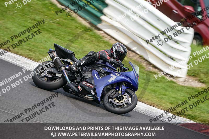 cadwell no limits trackday;cadwell park;cadwell park photographs;cadwell trackday photographs;enduro digital images;event digital images;eventdigitalimages;no limits trackdays;peter wileman photography;racing digital images;trackday digital images;trackday photos